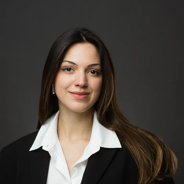 Linkedin profilbild anwaeltin.webp